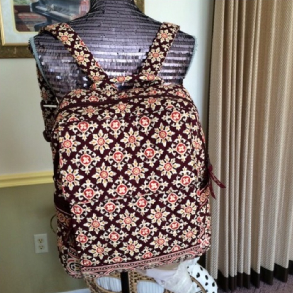 Vera Bradley Retired Print Medallion Backpack